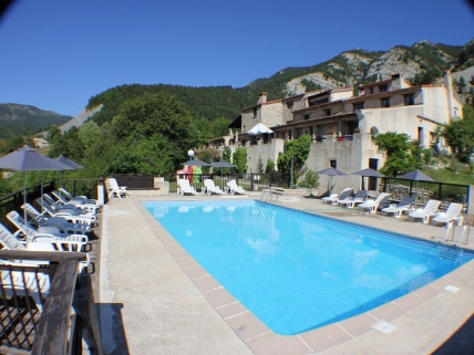 Stor ferielejlighed i Provence